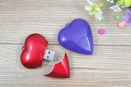 Memoria USB pendrive corazon